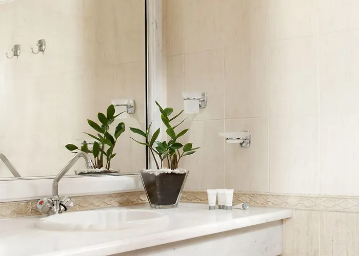 アントナス アパートホテル