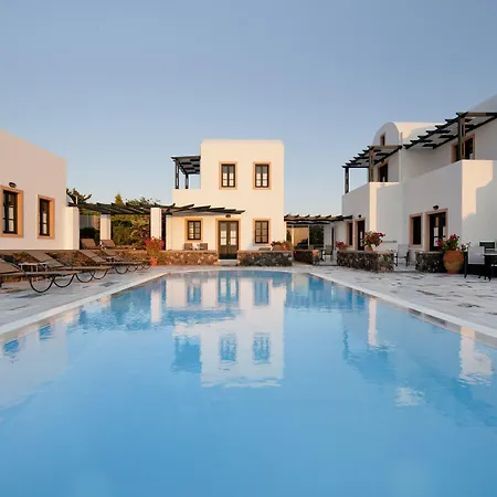 Anthonas Apartahotel