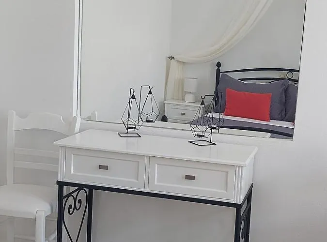 Anthonas 4* Imerovigli (Santorini)